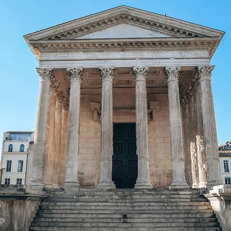 L'écrin - Spacieux, Terrasse&centre à Pied * Nîmes