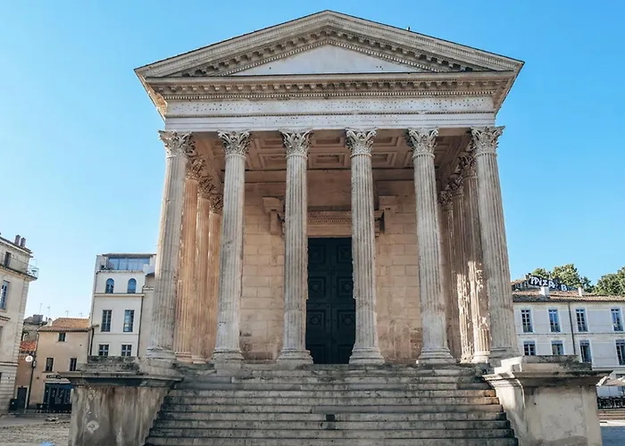 L'écrin - Spacieux, Terrasse&centre à Pied * Nîmes